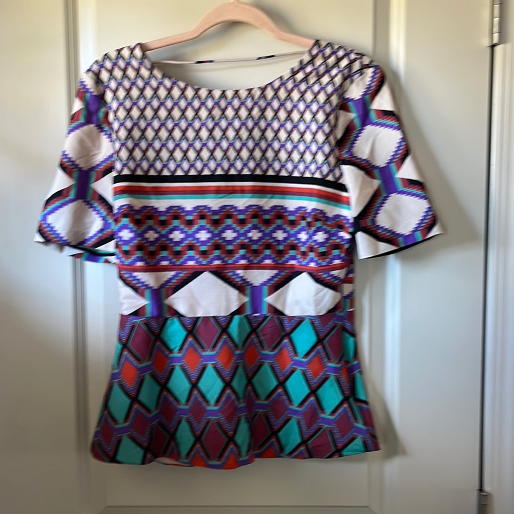 RARE W118 Peplum top